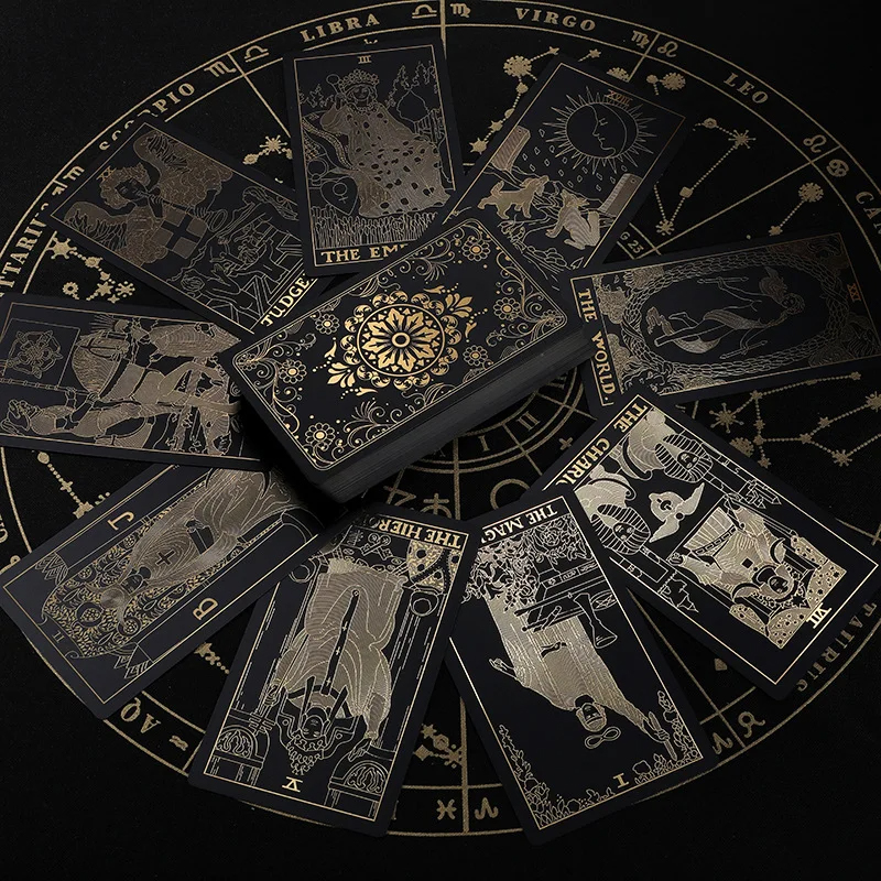 Cártaí Tarot Clasaiceach Dubh PVC