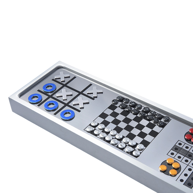 Cóimhiotal alúmanaimMagnetic 3-in-1 Set Cluiche CHESS