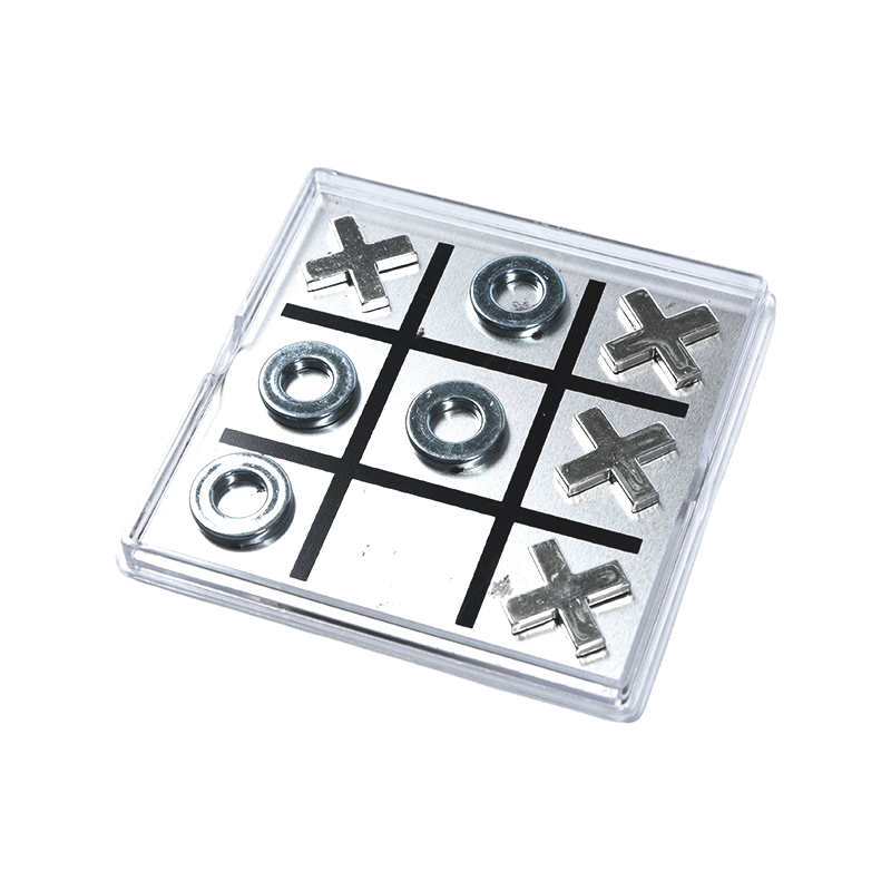 Miotal Maighnéadach Tic-Tac-Toe Socraigh i gCás Aicrileach Soiléir