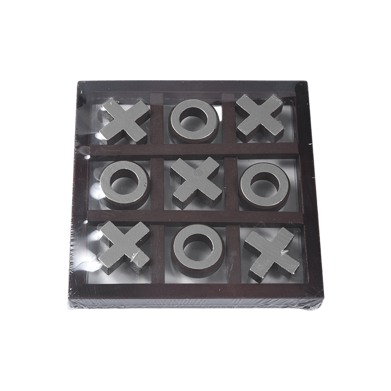 Píosaí Óir-Tóin i gCluiche Madra-Tac-Toe Adhmaid Fráma Dorcha