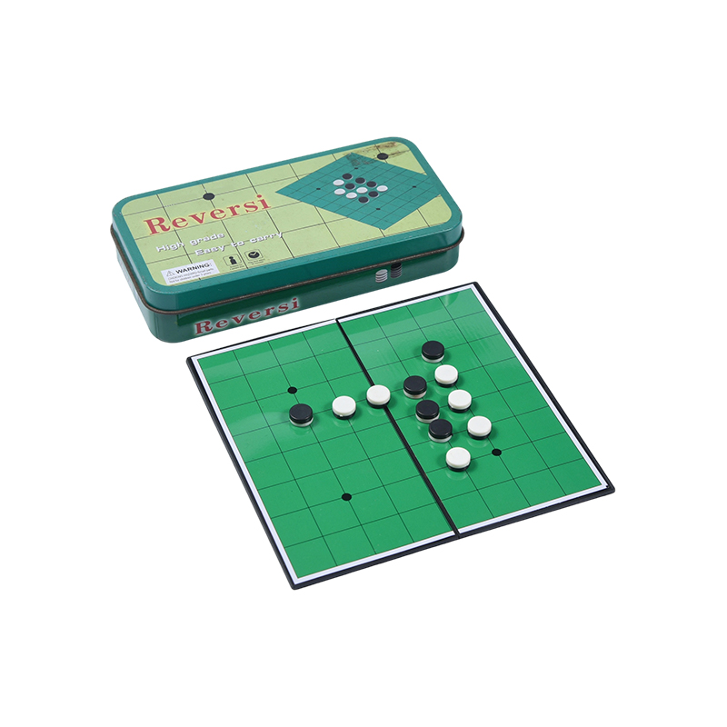 Cluiche Green Metal Stáin Reversi Inaistrithe (Othello).
