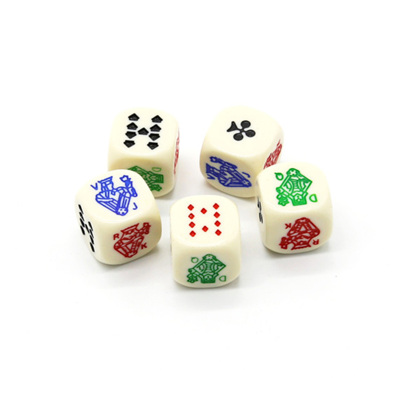 Tacar Clasaiceach Ilchluiche - Ficheall, Dúradáin, Poker & Seiceálaithe